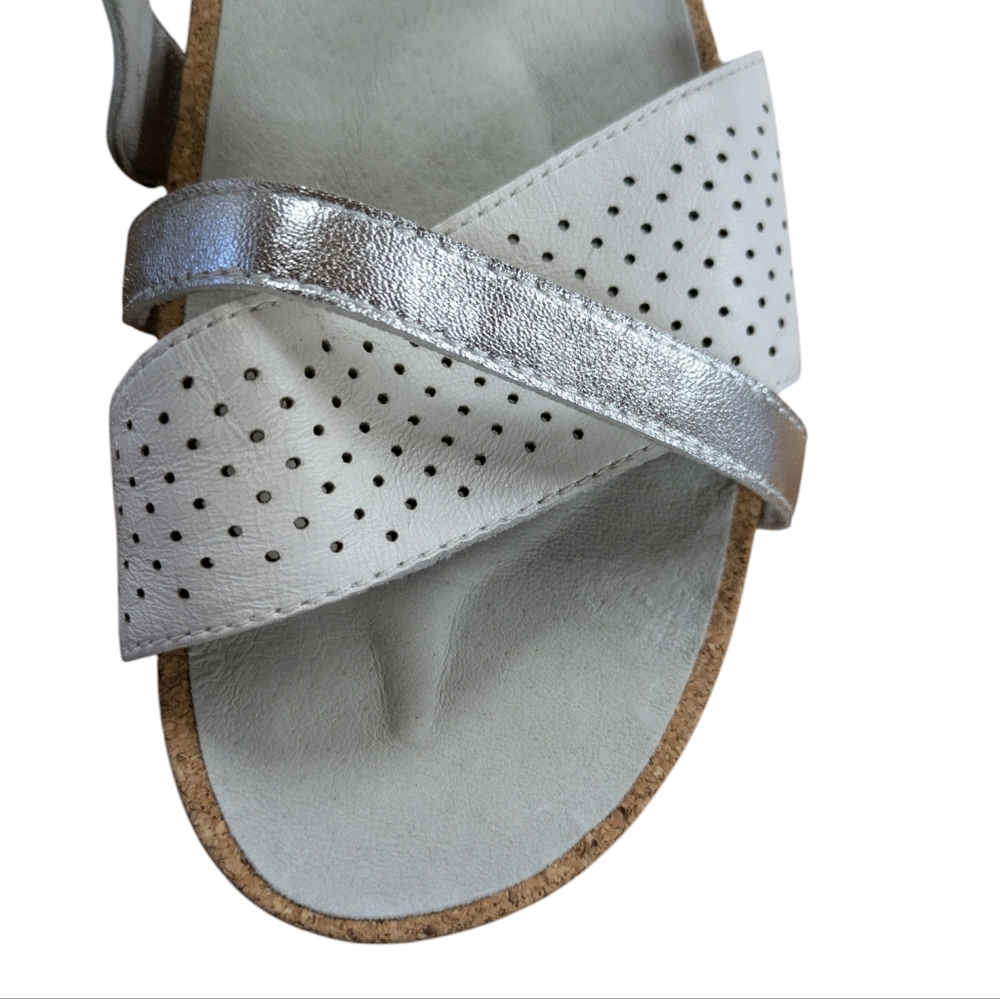 Earth Linden Laguna White Leather Sandals Size 11W - Picture 5 of 11